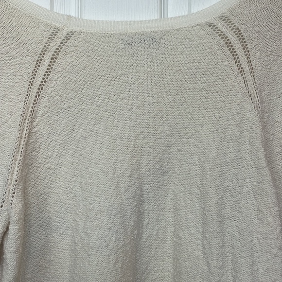 Sweater - Picture 6 of 6